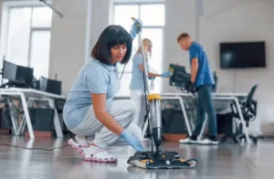 5 zasad bezpieczeństwa przy korzystaniu z Floor Cleaner w miejscu pracy